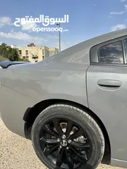 4 Dodge charger black top 2019