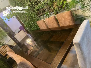  9 طاولة سفرة تفصيل خشب زان مع ثمن كراسي بحالة جيدة جداً