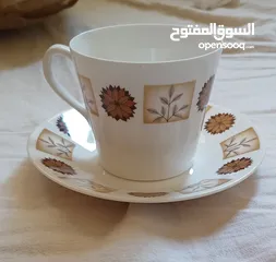  2 فنجان وصحن فاخر - ماركة Royal Vale الإنجليزية الأصلية