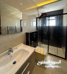  3 ثالث مع روف دوبلكس تشطيب فندقي مع تدفئة راكبة قرب دوار اقرأ