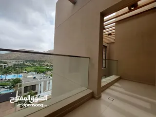  5 3 + 1 BR Amazing Duplex with Private Pool in Muscat Bay