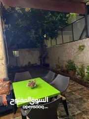  11 بيت مستقل للبيع