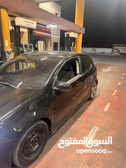  4 قولف2008 السياره نضيفه