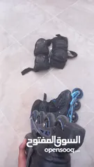  2 بوت بعجلات