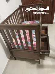  1 تخت أطفال خشب زان صولد