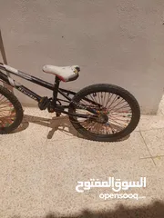  1 بسكليت نضيف المنيوم