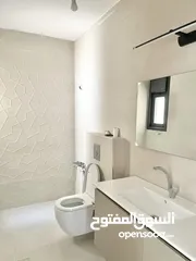  2 شقة للبيع في عين منجد جديدة مع مطبخ