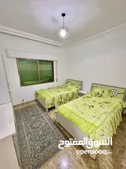  9 شقة مفروشة للإيجار