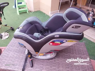  1 Chicco Baby Car Seat