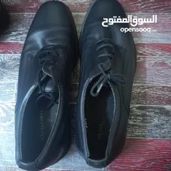  2 احذيه رجالي لون اسود +لون بني.   ماركه جلد