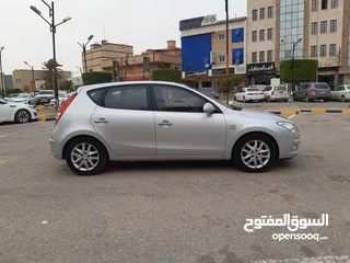  5 هيونداي i 30 للبيع