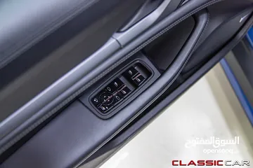  17 Porsche Taycan Turbo 2021 dual motor   كهربائية بالكامل  Full electric