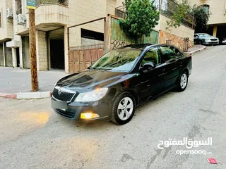  1 سكودا رمش 2010 استيراد شخصي فل اضافات مع فتحة اصلية واضوية زنون
