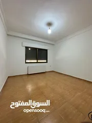  6 خلدا /شقه كأنها لم تسكن فارغه للايجار/ داخلي 220 متر / 4 نوم -
