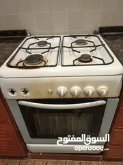  3 غاز تركي قياس 60x60 ابيض