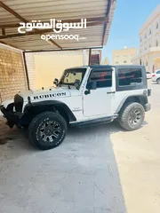  2 Lady Driven Jeep wrangler 2009 for sale. Car is in excellent condition.
