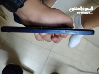  4 هاتف infnixe smart 7 سعت تخزين 64 GB نظيف جدا بسعر مغري + كرتونة و شاحن