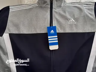  9 بدلة رياضة اديداس (adidas)