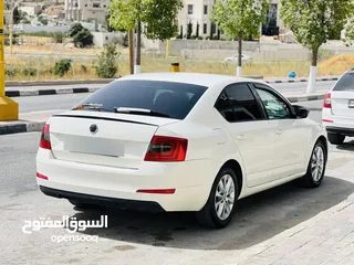 6 سكودا للبيع