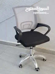  4 كرسي مساعد طبي للدراسة والساعات الطويل بتصميم طبي وكفالة سنة والتوصيل مجاني  Assistant Chair