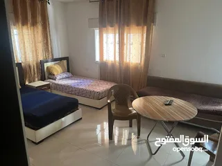  4 استوديو مفروش للايجار