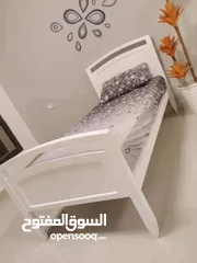  27 اتخوت مفرد شباب مقاس 190 في 90 بدون فرشه مفرد عادي او بكس مع إمكانية تغير الون