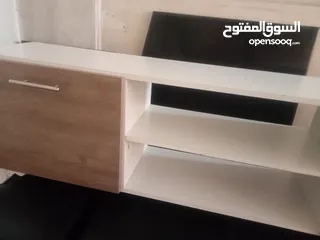  7 طاولة شاشه خشب للبيع