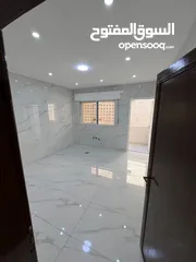  14 لقطه ضاحية الرشيد 160م طابق أول بسعر مغري جدااا من المالك مباشرة مجدده بالكامل