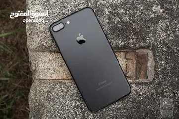  1 iPhone 7 Plus بحاله الجديد