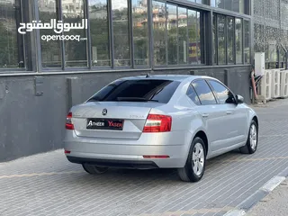  12 سكودا اوكتافيا 2020/19 بحالة الشركة فل فل عدا فتحه وعداد قليل اصلي