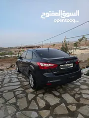  2 فورد فوكس 2013