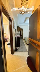  6 شقه طابق اول مع حديقه واسعه للبيع ابو نصير / مقابل الكليه البحريه