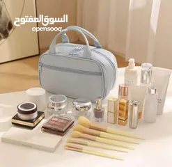  1 شنتة مكياج بجودة عالية