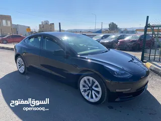 2 سياره تسلا للبيع