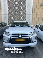  1 Mitsubishi Montero Sport 2021