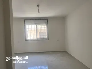  4 شقق فاخرة للإيجار