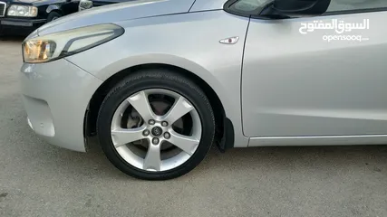  3 كيا سيرراتو K3