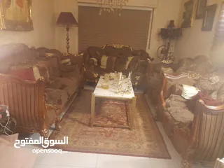  2 اعلان طقم كنب مستعمل للبيع بحالة جيدة