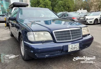  1 Mercedes benz  S 320...1994