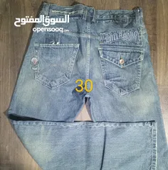  6 جينزات اوروبي اصلي كلهم ب20 يعني بطلع الواحد ب2دينار