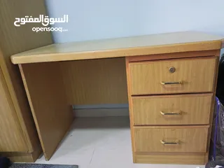  2 مكتب خشب لاتيه 18