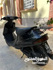  4 سزوكي 100 cc  نضيفه جدا الوصف................