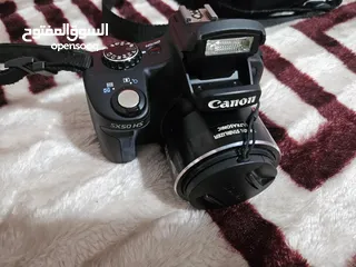  2 Canon power shot sx50hs