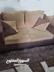  3 طقم كنب للبيع بحال جيدة جدا