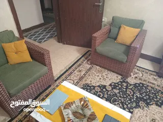  1 كنب راتان بحالة ممتازة للبيع