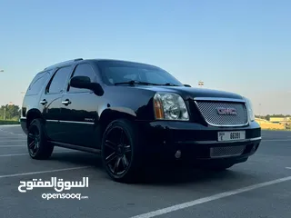  4 GMC يوكن دينالي