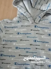  2 Champions long sleeve with hood