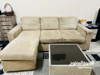  2 Sofa with table