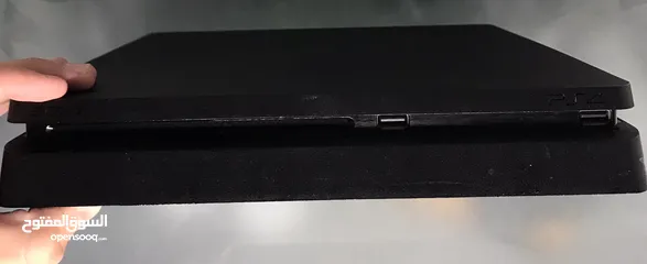  7 Playstation4 slim....... مستعمل بحاله ممتازه .......مساحته400g.....مع4 ايادي وشاشه