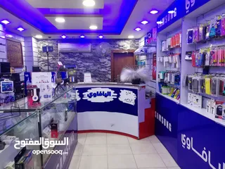  3 محل اكسسوارات خلويه للبيع